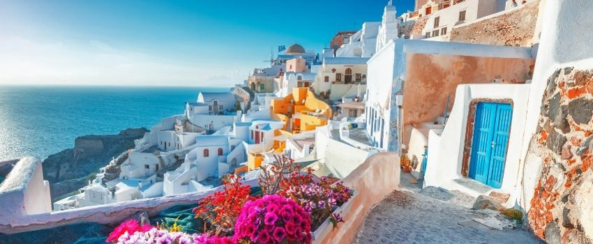 santorini.jpg
