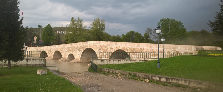 taskoprukast.jpg