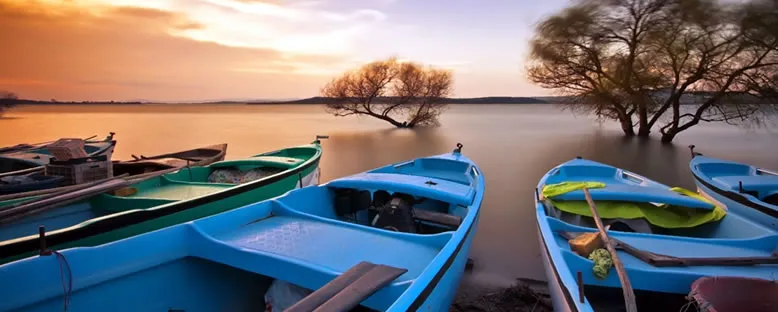 Sandallar - Gölyazı