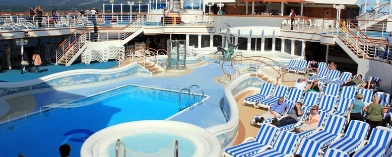 Havuz Başı - Sapphire Princess