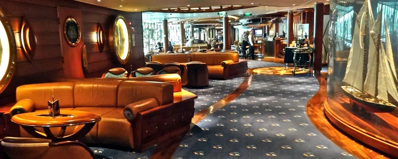 Lounge - Serenade of the Seas