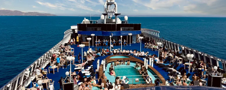 Pool Deck - Gemini