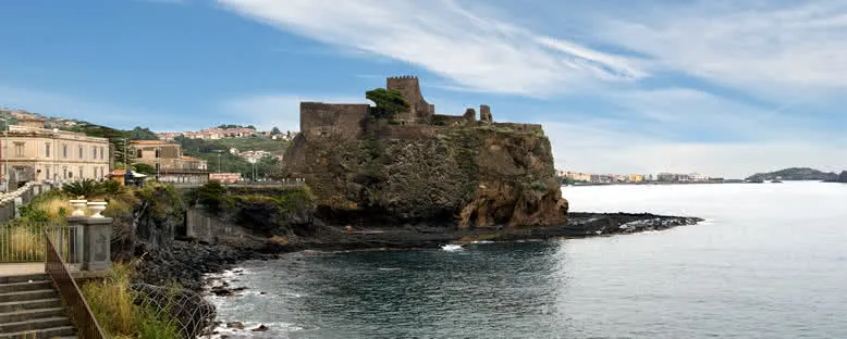 Aci Castello'da Norman Kalesi Kalıntıları - Catania