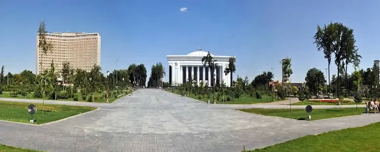 Amir Temur Meydanı - Taşkent