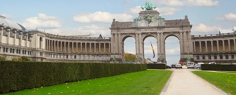 Cinquantennaire Parkı ve Zafer Takı - Brüksel