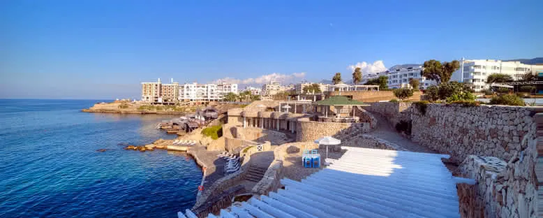 Beach Club - Jasmine Court Hotel & Casino