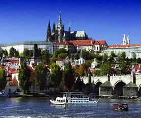 Berlin Prag Turu