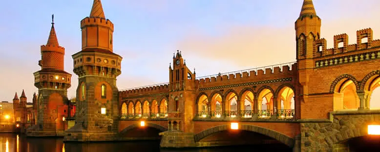 Oberbaum Köprüsü - Berlin