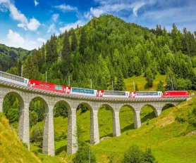 Bernina Express ile Noel Pazarları Turu