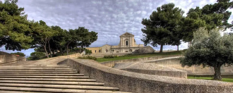 Bonaria Manastırı - Cagliari