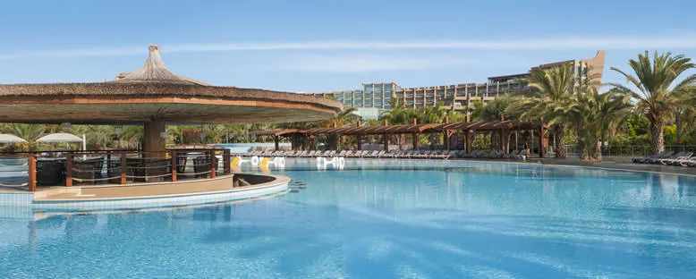 Büyük Havuz - Nuh'un Gemisi Hotel