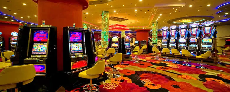 Casino - Jasmine Court Hotel & Casino