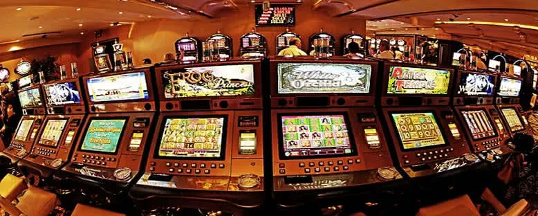 Casino - Rocks Hotel
