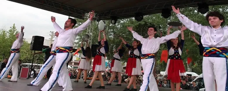 Dans Grubu - Kakava