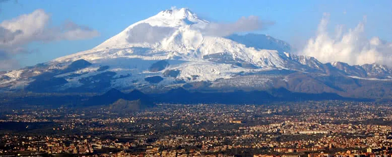Etna Volkanı ve Şehir - Catania