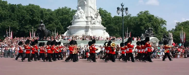 Geçit Töreni - Londra