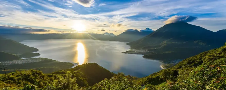 Göl Manzarası - Atitlan Gölü