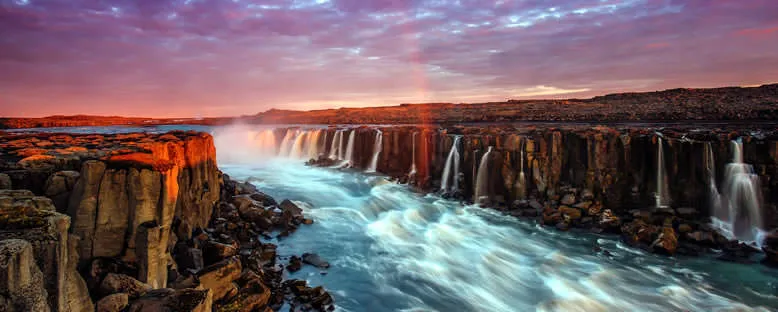 Günbatımında Şelaleler - Selfoss