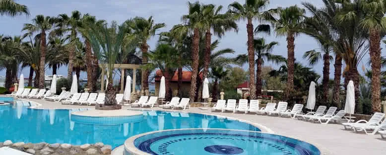 Havuz Başı - Oscar Resort Hotel