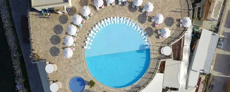 Havuz Keyfi - Les Ambassadeurs Hotel