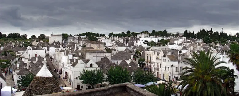 Kent Manzarası - Alberobello