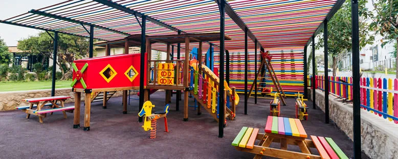 Kids Club Oyun Bahçesi - Lord's Palace Hotel