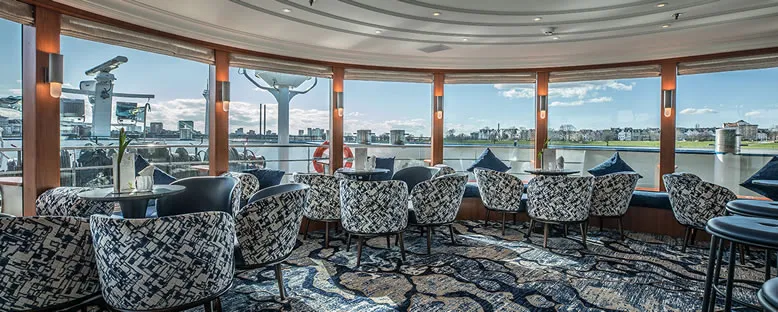 Lounge & Bar - Ren Gemileri