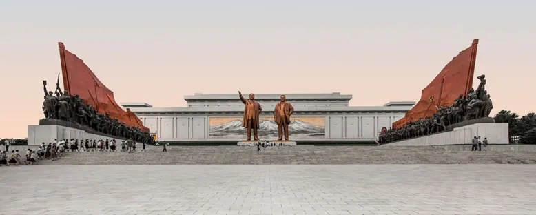 Mansu Tepesi Anıtları - Pyongyang