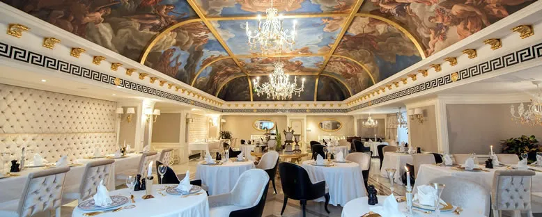 Medusa Restaurant - Les Ambassadeurs Hotel
