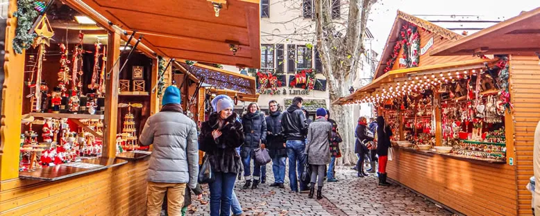 Noel Pazarı Dükkanları - Strasbourg