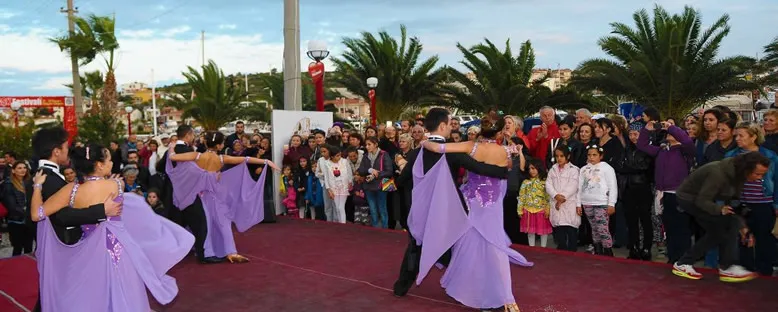 Orkestra Eşliğinde Vals - Çeşme Aşk Festivali