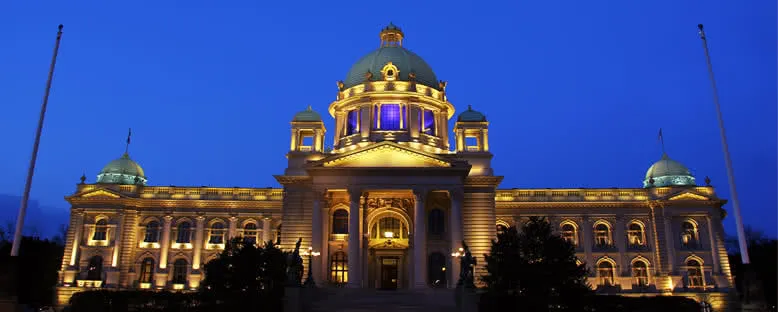 Parlamento Binası Gece Manzarası - Belgrad
