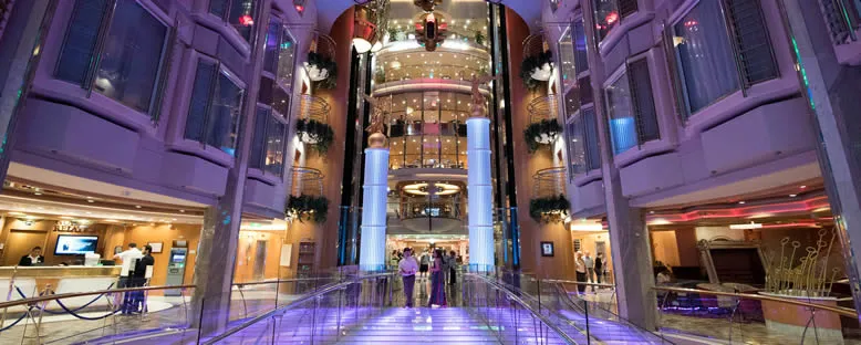Royal Promenade - Freedom of the Seas