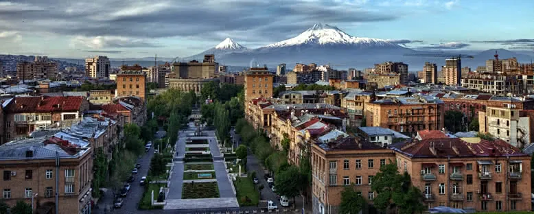Şehir ve Ağrı Dağı - Erivan