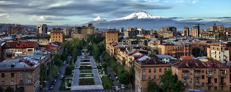 Şehir ve Ağrı Dağı - Erivan