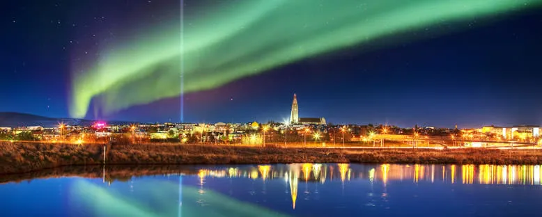 Şehir Üzerinde Işıklar - Reykjavik