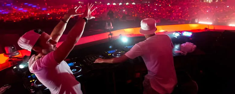 Sensation White Party DJ'ler