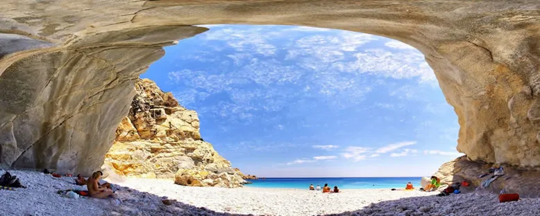 Seyşeller Plajı - Ikaria
