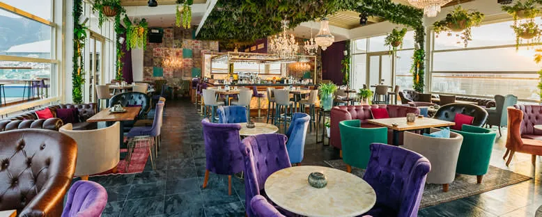 Sky Bar Lounge - Lord's Palace Hotel