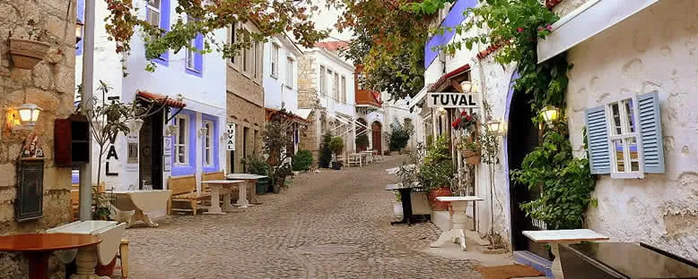 Sokaklar - Alaçatı