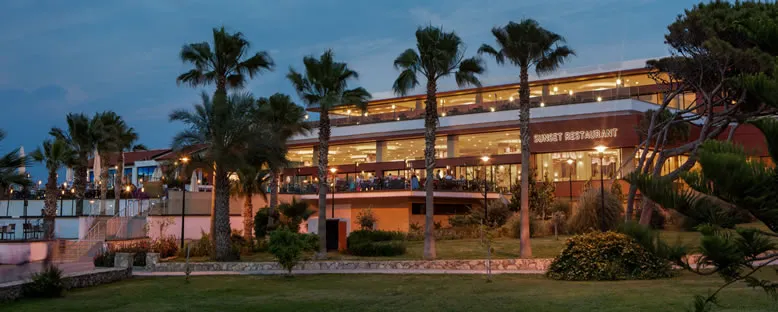 Sunset Restaurant - Acapulco Resort Hotel