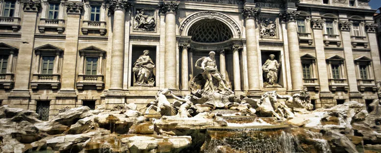 Trevi (Aşk) Çeşmesi - Roma